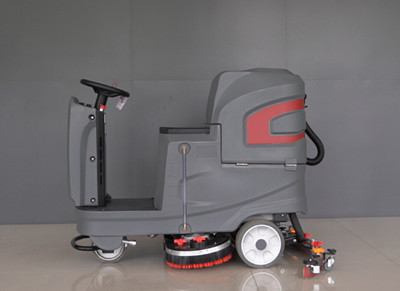 驾驶式洗地机 驾驶式洗地机