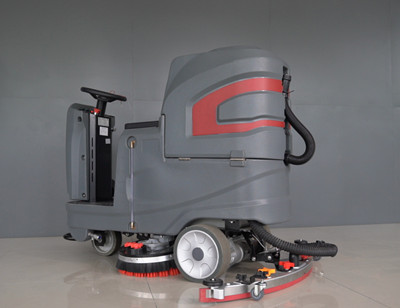 驾驶式洗地机 驾驶式洗地机