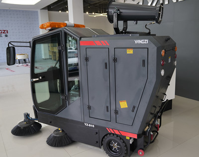 扬子扫地机 扬子扫地机