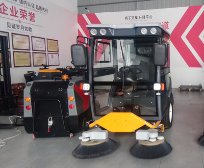 扫地机厂家 扫地机厂家